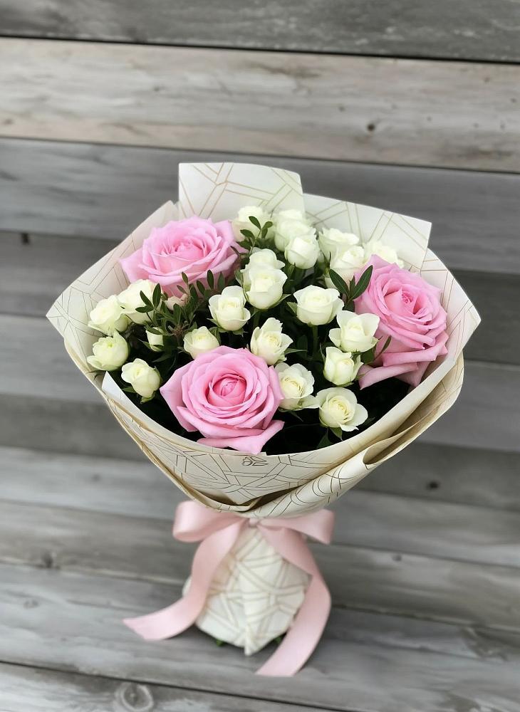Букет цветов из: Розы в Олу