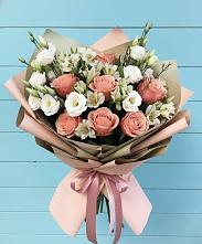 Букет цветов из:  Розы, Альстромерии и Лизиантусы в Олу
