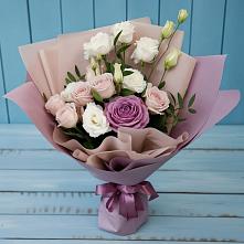 Букет цветов из:  Розы и Лизиантусы в Олу
