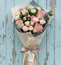 Букет цветов из:  Розы #REPLACE_PRED# Олу