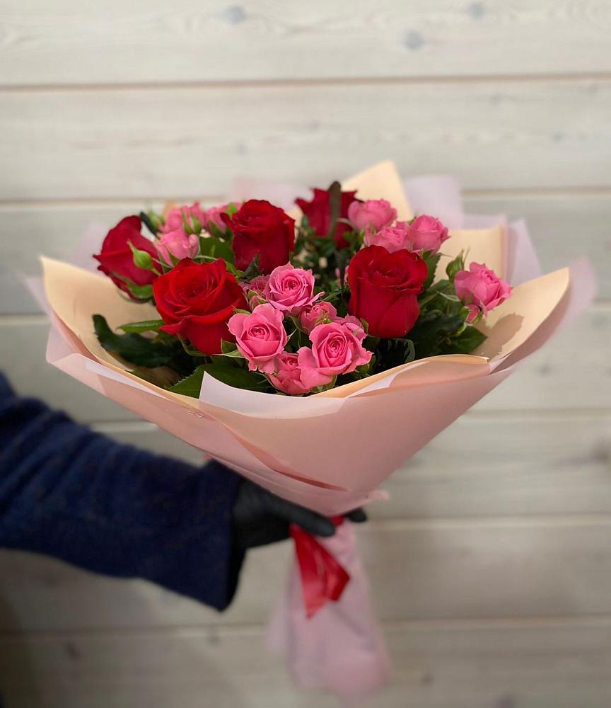Букет цветов из: Розы в Олу
